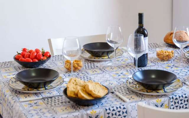 "luxury Villa San Foca Private Parking and Wi-fi"