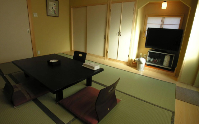 Minshuku Inn Shirahama Ekinoyado