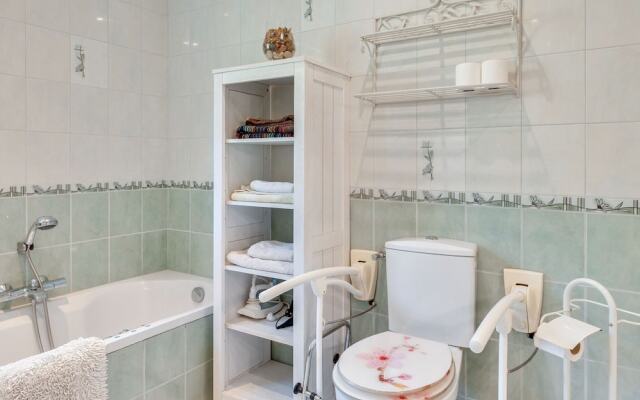 Beautiful, Modern Chalet Near to La Bresse