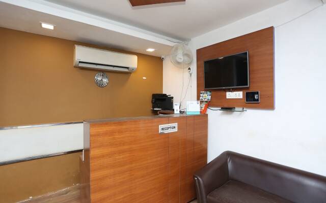 Collection O 6688 Hotel RP Grand Titanium