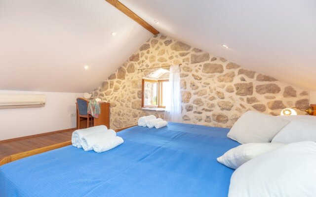Summer Cottage