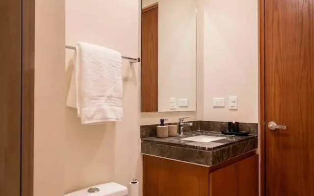 Premium Apartment W/private Pool & Garden