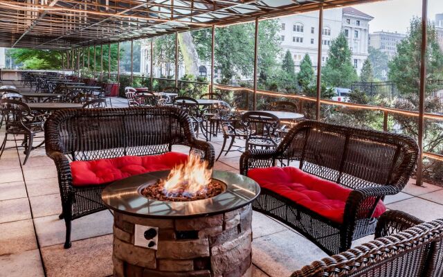 Courtyard by Marriott Pittsburgh University Center