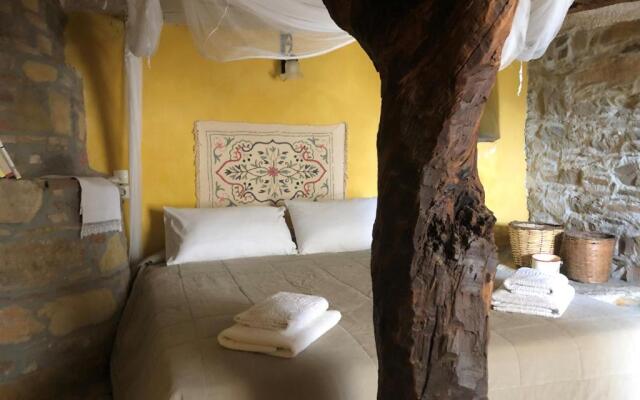 Garden House - Lovely Stone Built House with Panoramic View