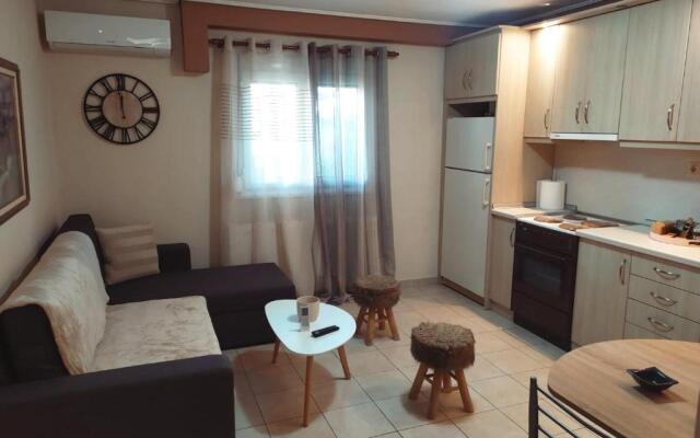 Apartment near the sea, Volos