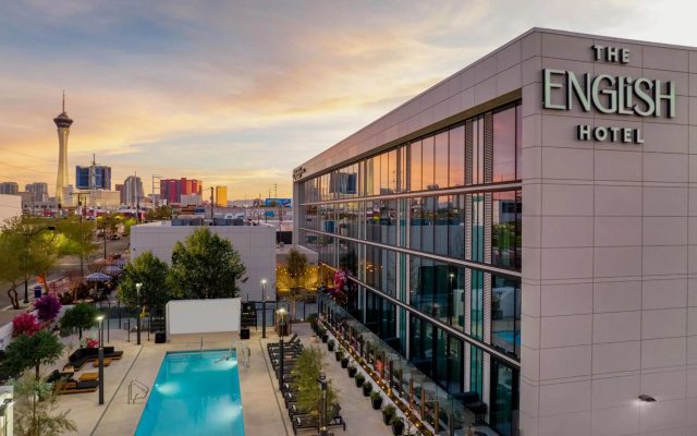 The ENGLISH , Las Vegas, a Tribute Portfolio , 21 and over