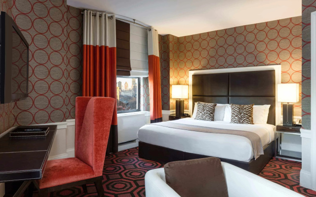 Empire Hotel - Image 4