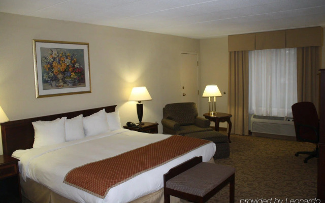 Sturbridge Host Hotel & Conference Center