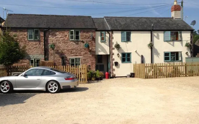 Holiday Home Olive Barn