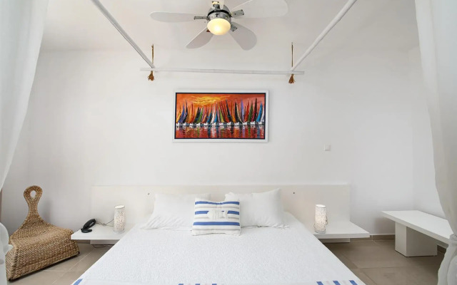 Port Alacati Hotel