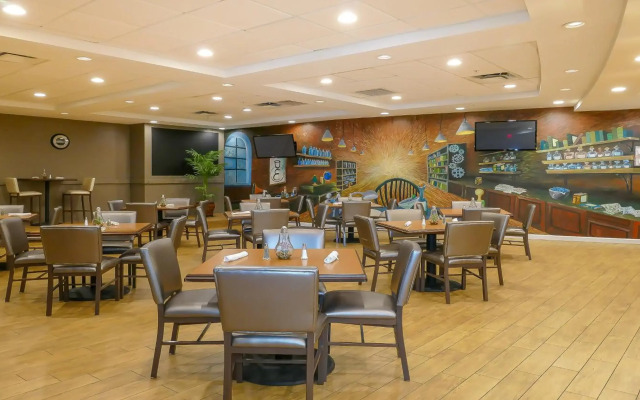 Holiday Inn Fort Myers - Downtown Area by IHG
