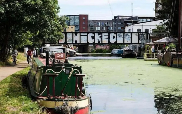 Stylish Hackney Wick Apartment With Terrace