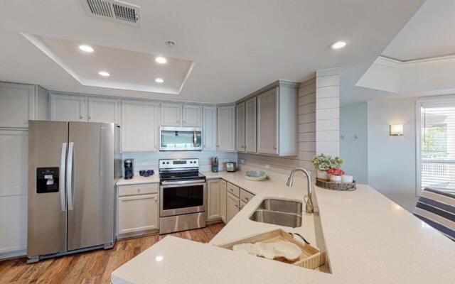 3505 Windsor Court South