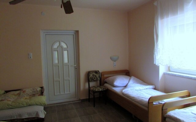 BIO Pension - BIO Panzio - Pensiunea BIO