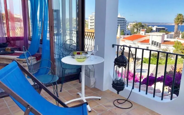 Uma Casa à Beira Sol