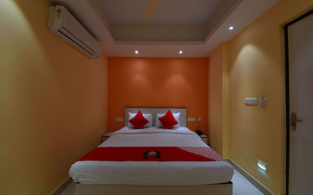OYO Flagship 630 VIP Road