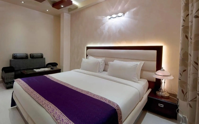 Hotel Central Residency