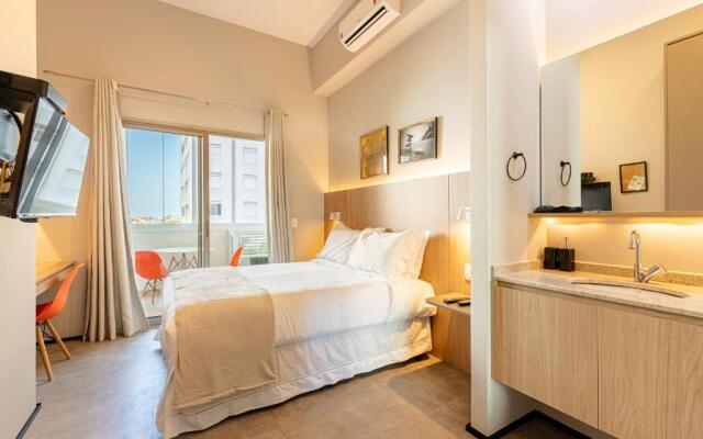 ESD - Studios E-Side By Anora Spaces