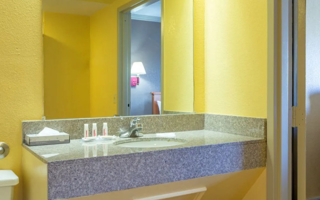Ramada Limited Horn Lake