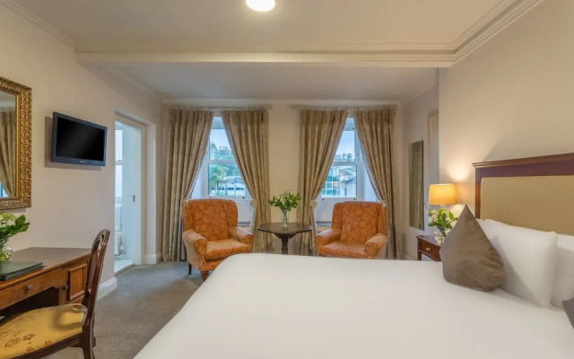 Dooley'S Hotel