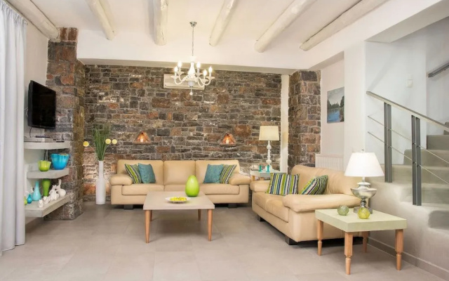 Chania Secluded Retreat - Kallithea Luxury Villa