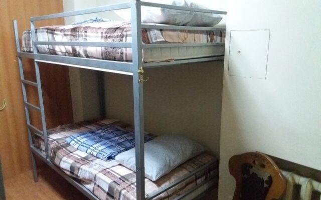 Hostel Gotham City