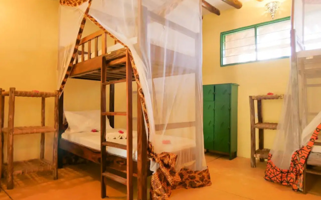 Demani Lodge