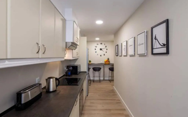 Stunning Apartment Next To Puerto Banus