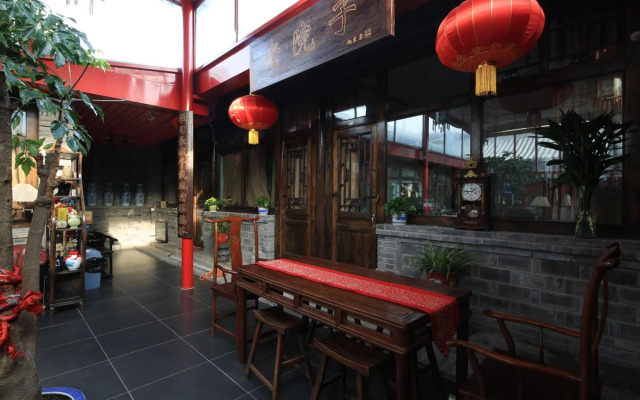 The Great Wall Courtyard Hostel