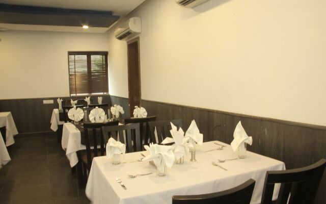 Hotel Krishna Park