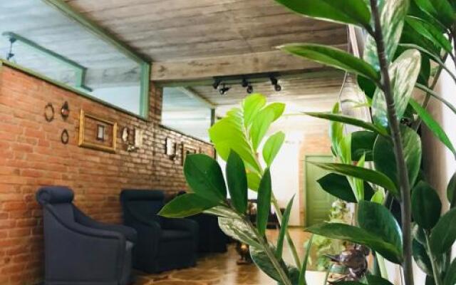 T2&T3 Rooms Levanto