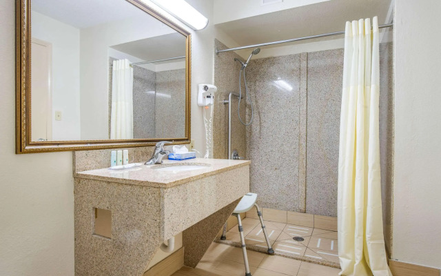 Quality Inn Columbia Airport
