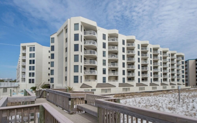 Inlet Reef Club 215