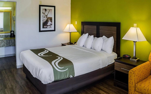 Quality Inn Biloxi Beach