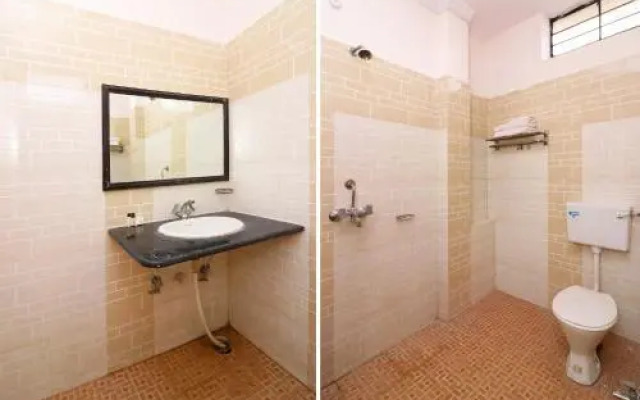 Hotel Vrindavan Palace by OYO Rooms