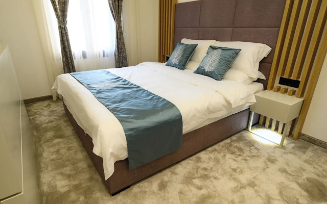 Luxury Hotel King Bo