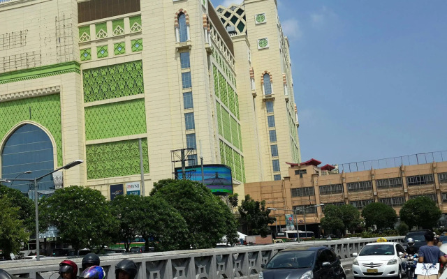 iHome Residence