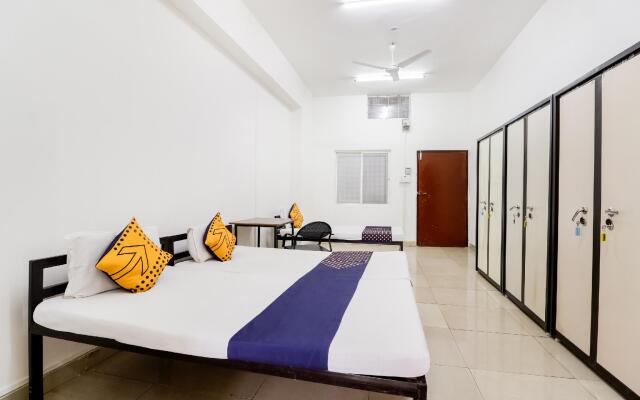 Raj Service Apartments by OYO Rooms