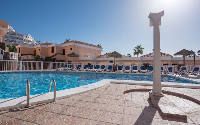109. Romantic Apartment with Heated Pool