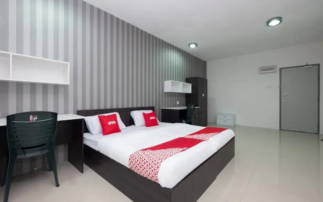OYO 90054 Summer Inn