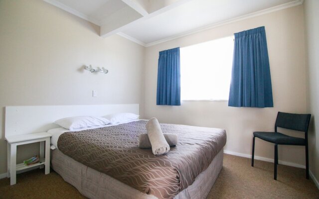 Bulls Motel & Holiday Park