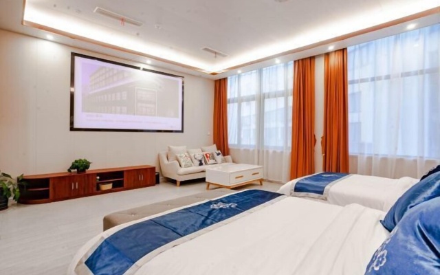 Summer Hotel – Guest Rooms – Suzhou
