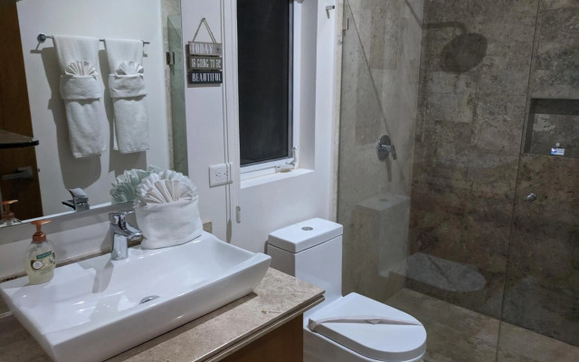 Bahia Principe & Golf Residences (Terrazas Condo)