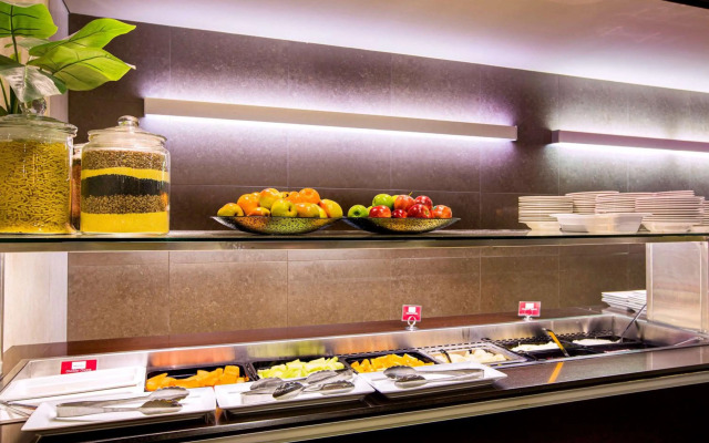 Mercure Sydney Liverpool
