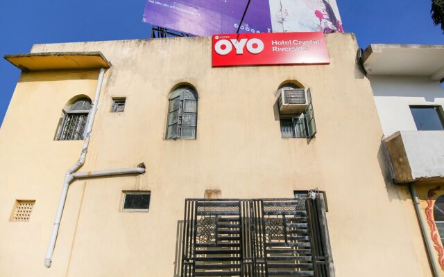 Hotel Crystal Riverside by OYO Rooms
