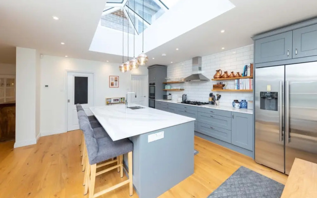 NEW Stunning 3BD Family Retreat Tunbridge Wells