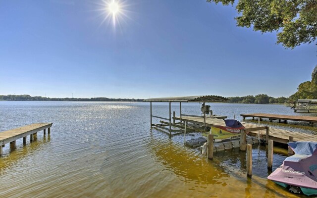 Waterfront Tampa Home w/ Pool, Lanai, & Dock!