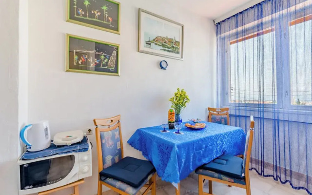Studio Apartment Ecija
