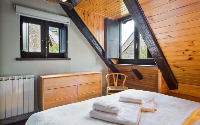 Luderna - Casa con terraza dera Aubeta