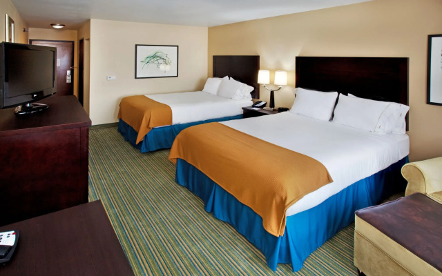 Holiday Inn Express Waterloo-Cedar Falls